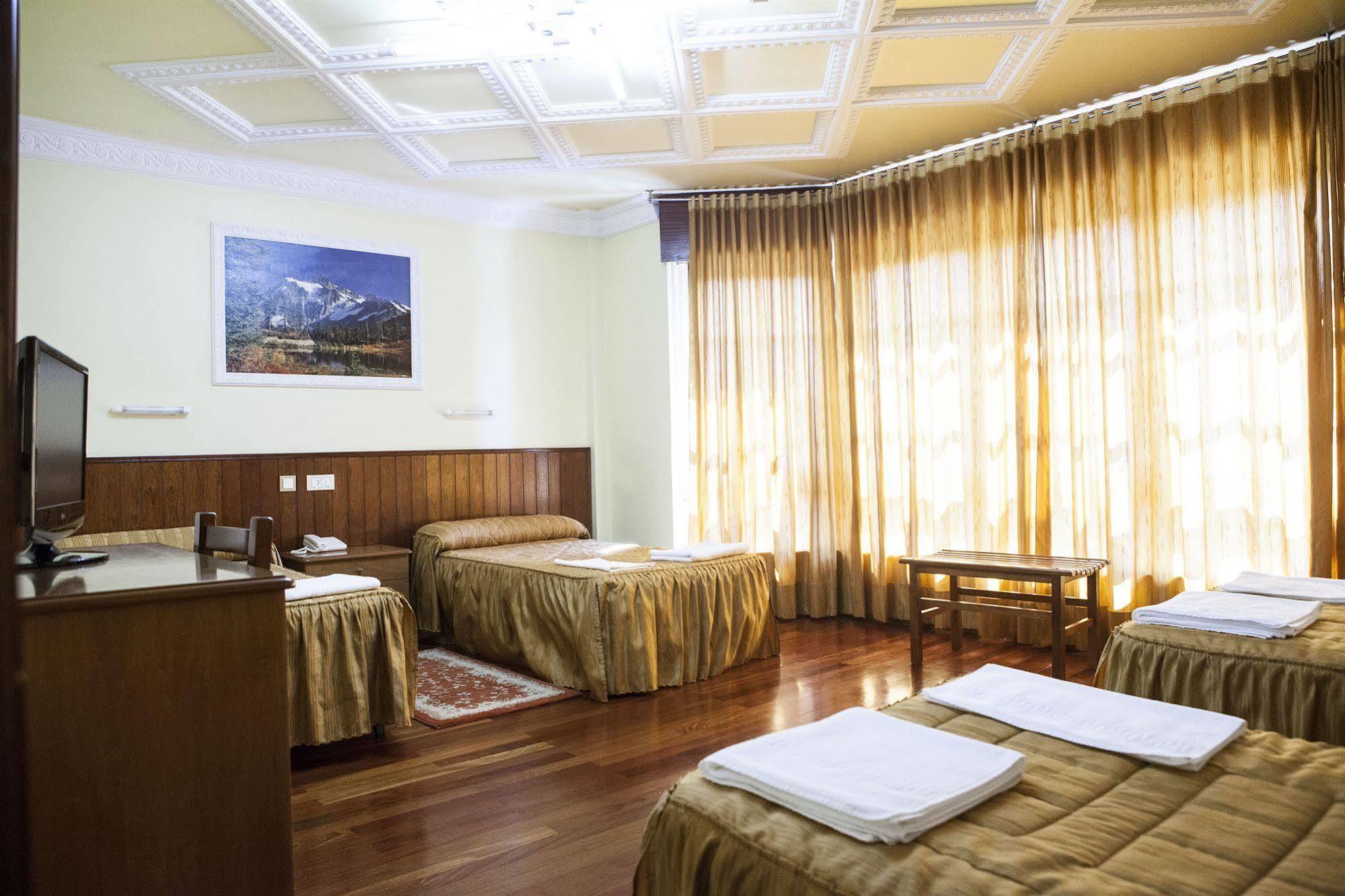 Hotel Antoyana Santander Exteriör bild