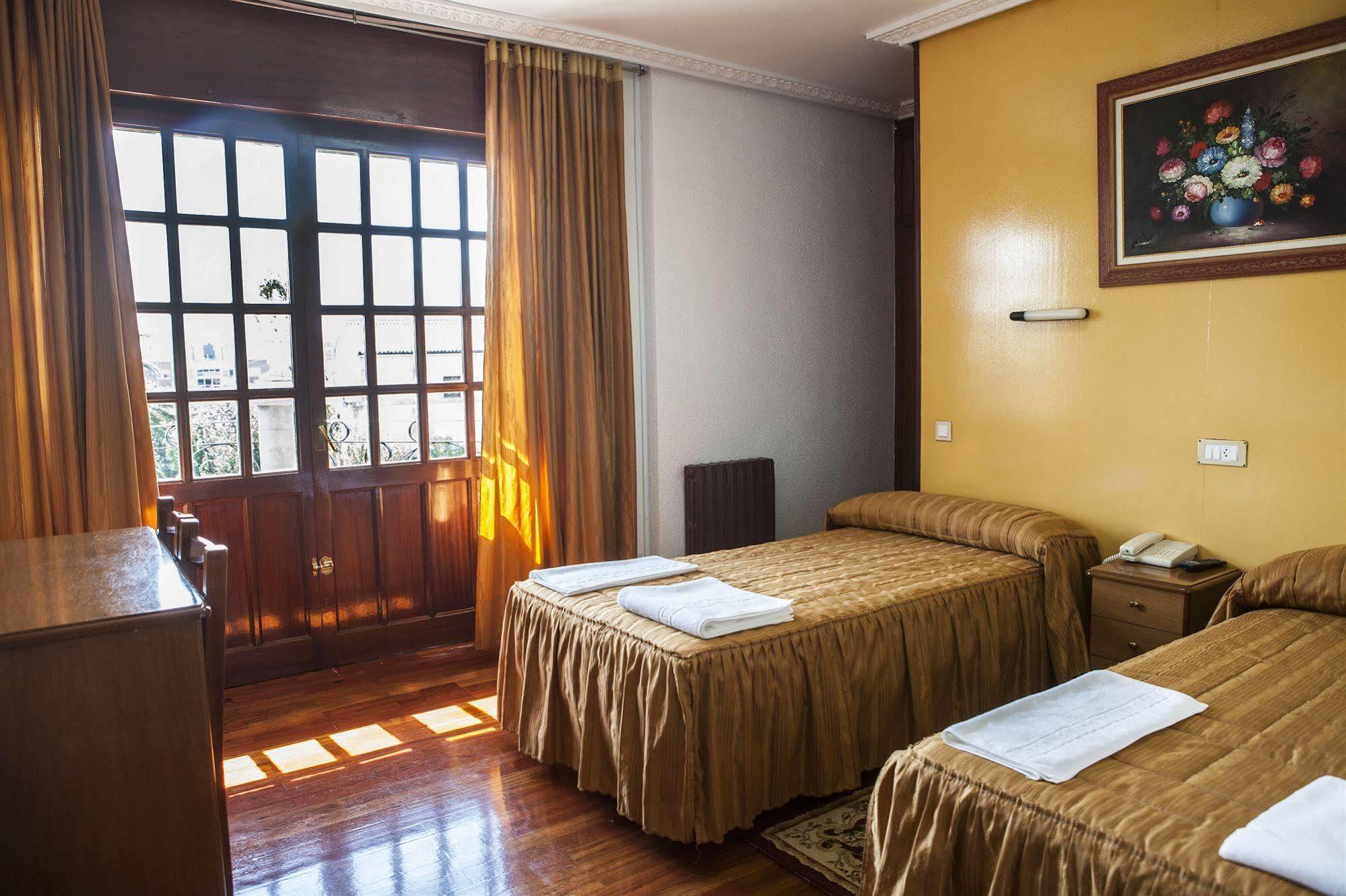 Hotel Antoyana Santander Exteriör bild