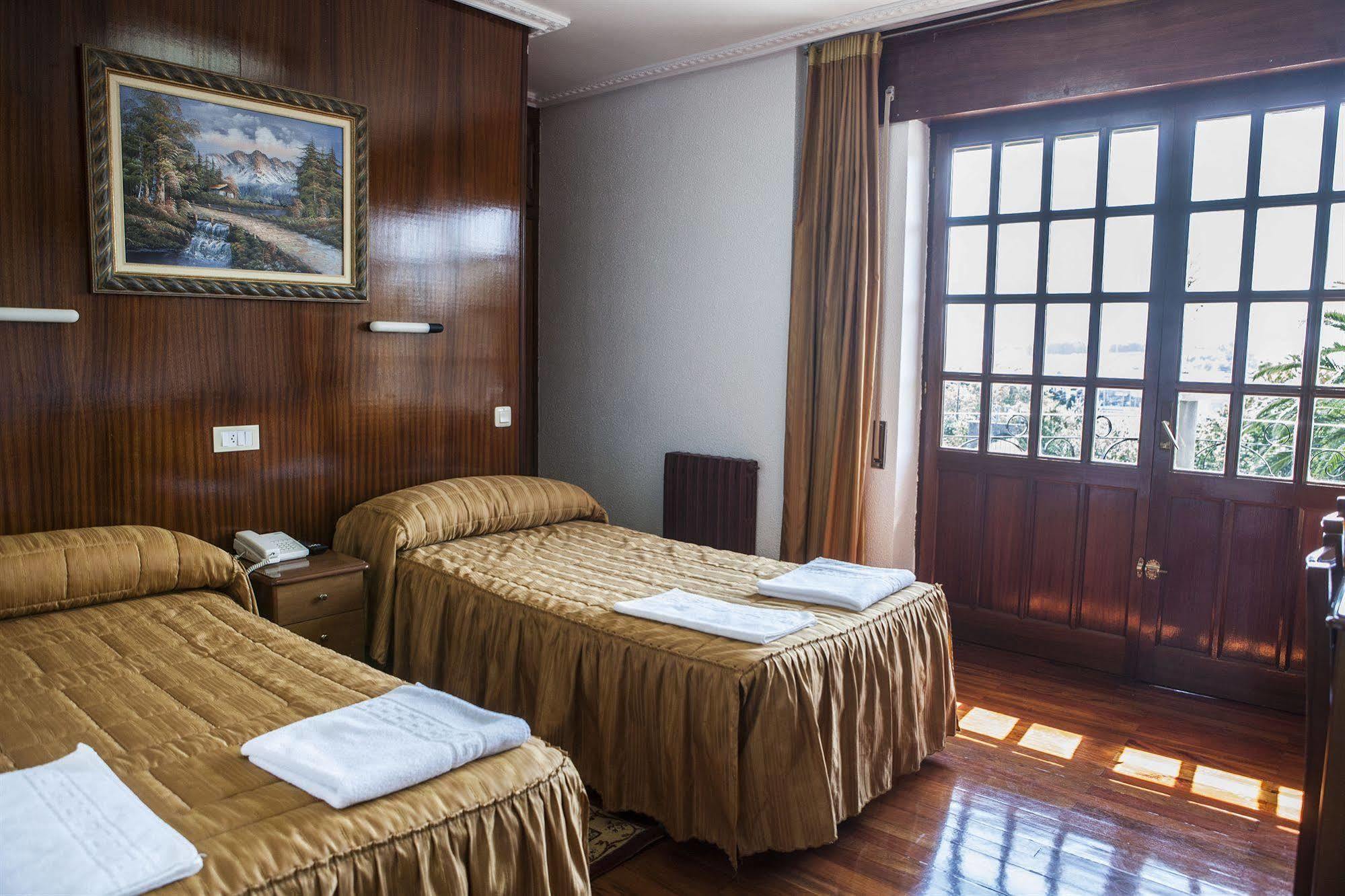 Hotel Antoyana Santander Exteriör bild